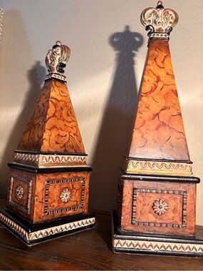 Decorative Amber Brown Obelisk Pair - Home Accents